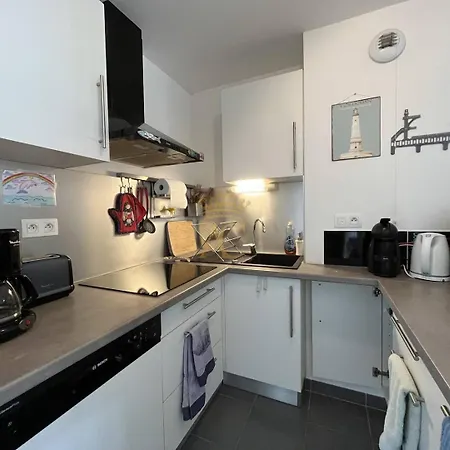 Perouse8 Apartman